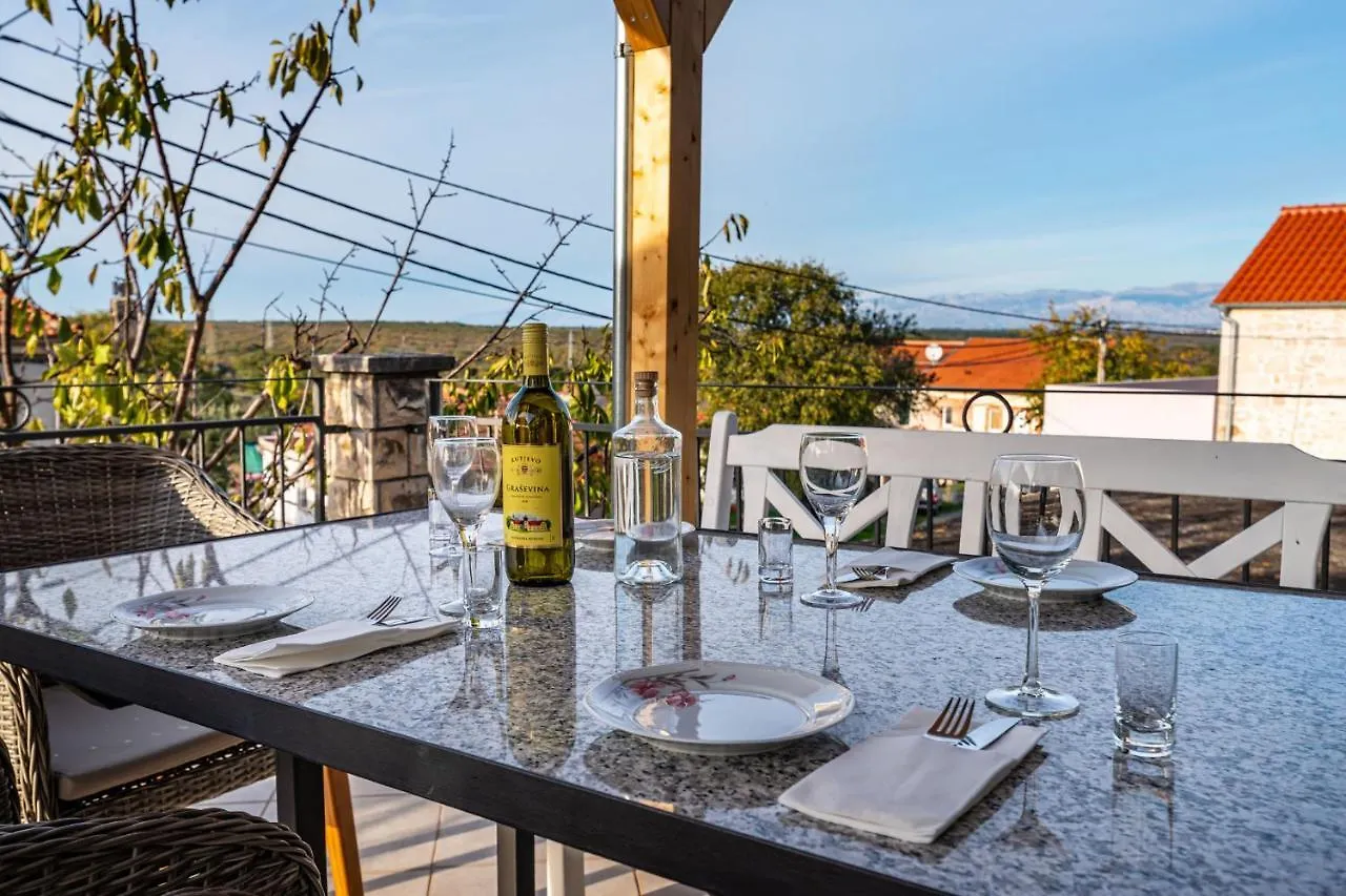 Ferienhaus Kuca Marija - Traditionelles Steinhaus Bei Zadar Debeljak