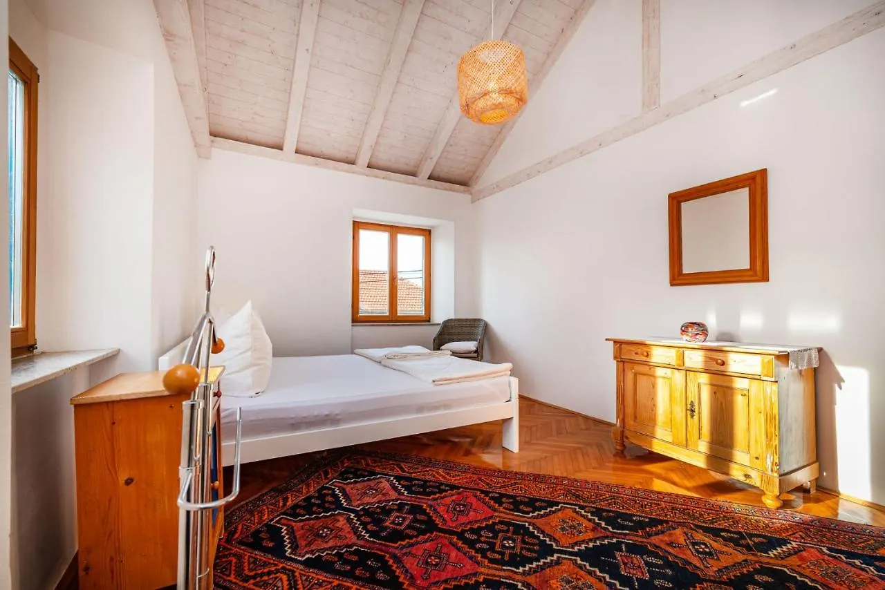 Holiday home Ferienhaus Kuca Marija - Traditionelles Steinhaus Bei Zadar Debeljak Croatia